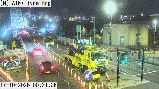 Traffic camera image 2 from Gateshead - A167 Tyne Bridge / Hills Street / Bottle Bank